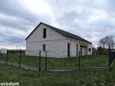 Dom w budowie na sprzedaż