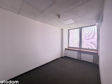 3 pomieszczenia, biuro 45m2, przy Rynku