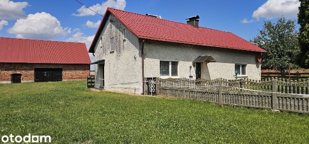 Uroczy, parterowy dom w pięknej wiejskiej scenerii!
