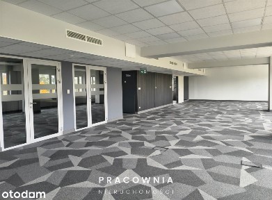 Biura 652 m2, dobry standard