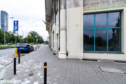 Do wynajęcia Lokal na parterze przy Sky Tower 123m