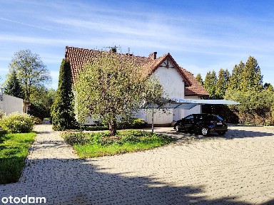 Dom 231 m2, hala 161 m2, bud gosp. 72, działka 5400 m2, 10 km od R-mia