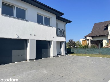 Dom 147 m2 z poddaszem 77 m2 do aranżacji i dużym ogrodem - gotowy