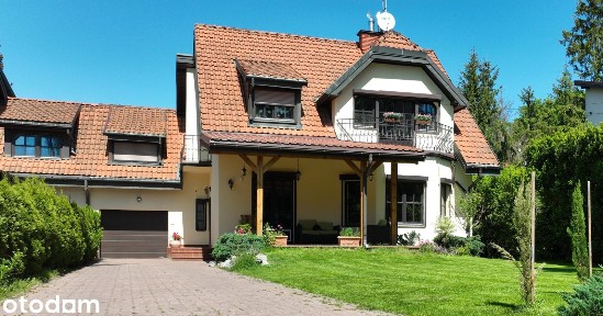 Na sprzedaż wyjątkowa willa w sercu Ursynowa (Warszawa)