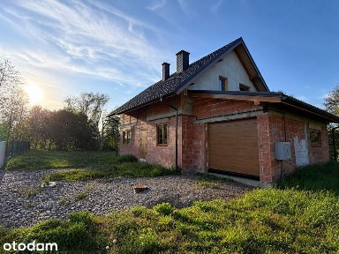 Dom wolnostojący-13 ar działka!138m2-5 pokoi+garaż