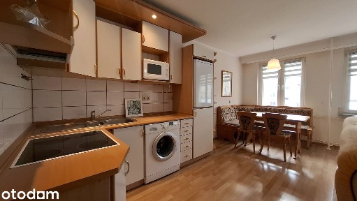 Jana Pawła II, słoneczne 2 POKOJE - 47m2, balkon, piwnica OD ZARAZ