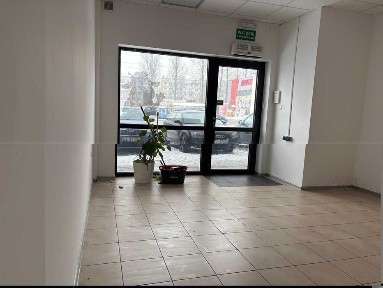 Wynajmę lokal obok Żabka i BRICOMARCHE parking, parter