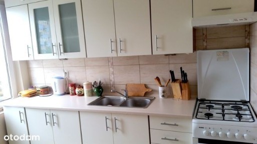 Duża, przytulna kawalerka, balkon, parking w cenie