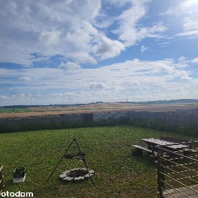 Sprzedam bezpośrednio wolnostojący dom w pięknej okolicy
