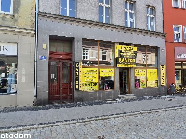 Kamienica w ścisłym centrum miasta na sprzedaż