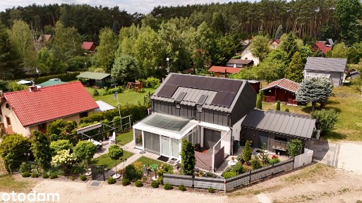 dom z ogrodem zimowym nad jeziorem Wilcze