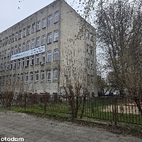 Biuro 32 m² z windą darmowy Parking 24/7,Zielona Góra.