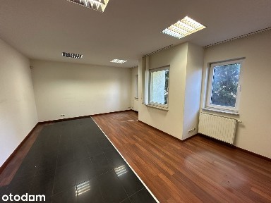 Lokal biurowy w centrum Plewisk