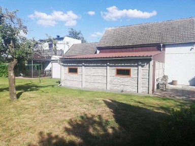 dom z ogrodem i działką