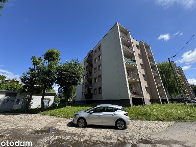 Trzypokojowe | Balkon | Do remontu | Bezpośrednio
