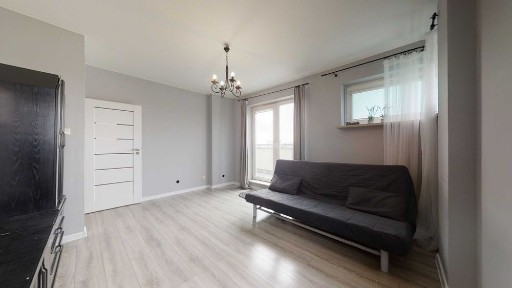 2pokojowe mieszkanie na ostatnim piętrze, balkon