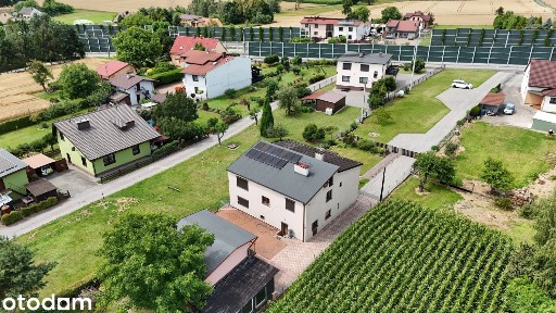 Przestronny dom 216 m² - atrakcyjna cena, wykończony i gotowy