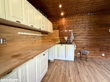 Mieszkanie W Osiecznicy - 42 M² Garaż i Budynki Gospodarcze 150 M²