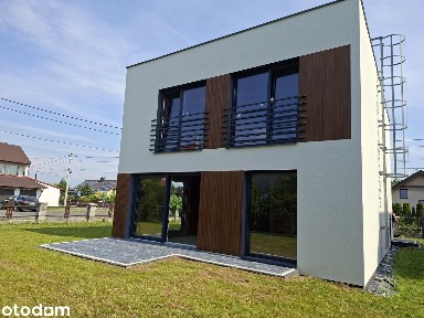 Nowoczesny piętrowy dom 150 m2 z ogrodem w dzielnicy Czułów Tychy