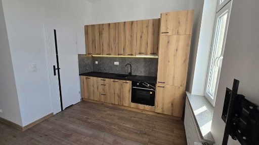 Świeżo po remoncie, z balkonem, Centrum