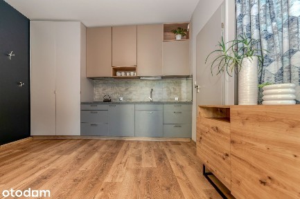 Z ogrodem Biały Prądnik 25 m2 all. ok. 2900 zł, możliwa sofa i łóżko