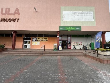 Powierzchnia handlowo - usługowa