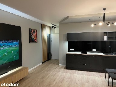 Apartament z Klimatyzacją Towarowa 39