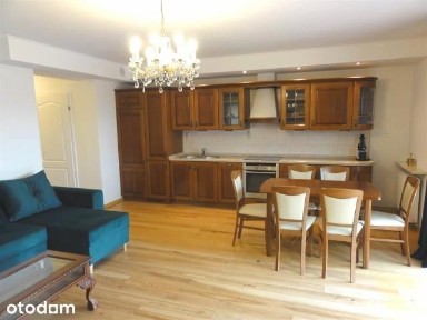 Apartament z garderobą i garażem ###