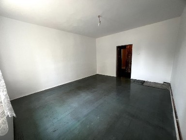 Sprzedam Bezpośrednio Mieszkanie 42 m² + Piwnica 6 m², Gliwice, ul. Chorzowska