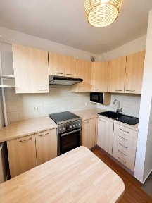 Września, ul. Batorego | 2 pokoje | 46 m² | duży balkon | 2 piętro