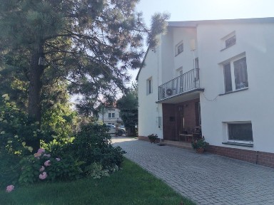 Sprzedam wyjatkowy nowoczesny dom z siedliskiem