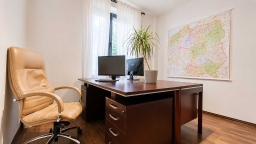 Kameralne biuro z niezależnym wejściem i ogródkiem - Warszawa Włochy, 53 m²