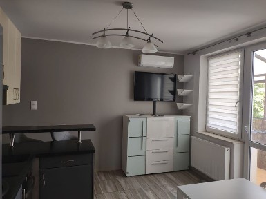 2 niezależne pokoje+salon z aneksem kuchennym+ogródek