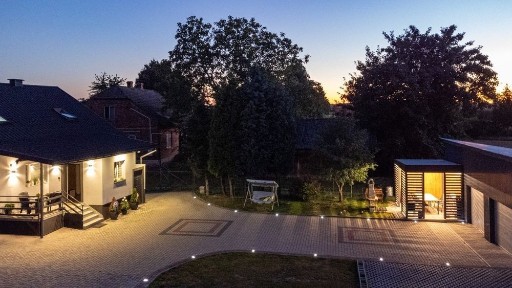 Sprzedam umeblowany dom z działką.