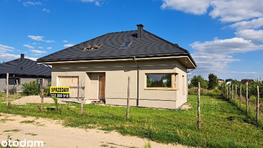 Dom wolnostojący z poddaszem 145 m2, stan deweloperski, Rybienko Nowe