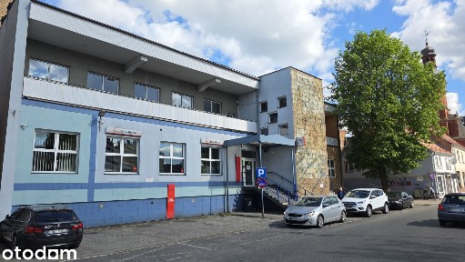 Budynek w centrum miasta.