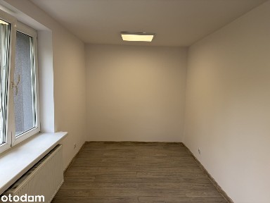 Lokal biurowy na wynajem 14,5 m2 26 Kwietnia 81
