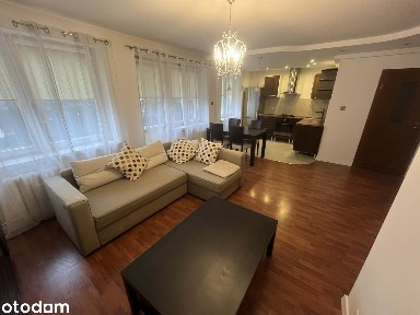 Na sprzedż mieszkanie 2 pokoje, II pietro, o pow. 52m2