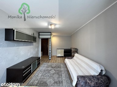 Kawalerka z balonem, piwnicą, winda