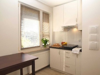 Kawalerka po remoncie 20 m² | Krakowska 14 | Centrum | bez prowizji | WSIiZ | szpital MSWiA | jednostka wojskowa