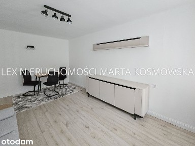 Ursus ul. Bohaterów Warszawy, 42 m, pwinica 10 m