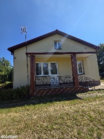 Dom 75m2 na ładnej dużej działce 9700m2 Bronów