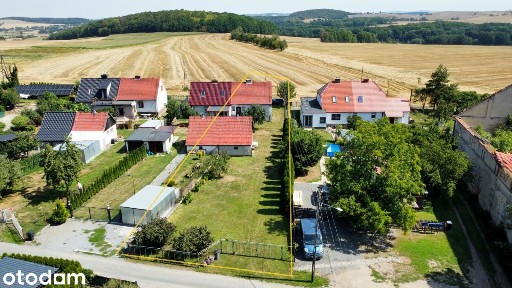 Dom z ogrodem i dodatkową działką - Kluczowa