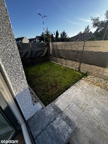 REZERWACJA Nowe dwupokojowe mieszkanie z garażem i klimatyzacją
