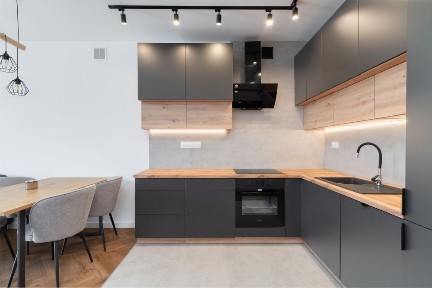 Nowoczesne 3 pokoje 77 m² z ogródkiem | 2 piętro | Piastów, Kaplera 19
