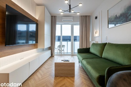 Nowoczesne mieszkanie - elegancki design i funkcjonalność, ul. Zabrska
