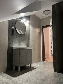 Mieszkanie w centrum, umeblowane z klimatyzacja