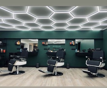 Lokal usługowy w funkcjonującym barbershopie