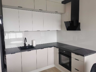 Mieszkanie 2 pokoje, umeblowane gotowe do zamieszkania, 42,39m2 + miejsce postojowe + komórka 3,42m2