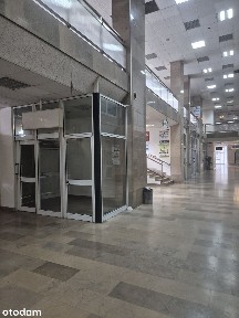 Spółdzielczy-własnościowy lokal użytkowy ( możliwy zakup spoza UE.)